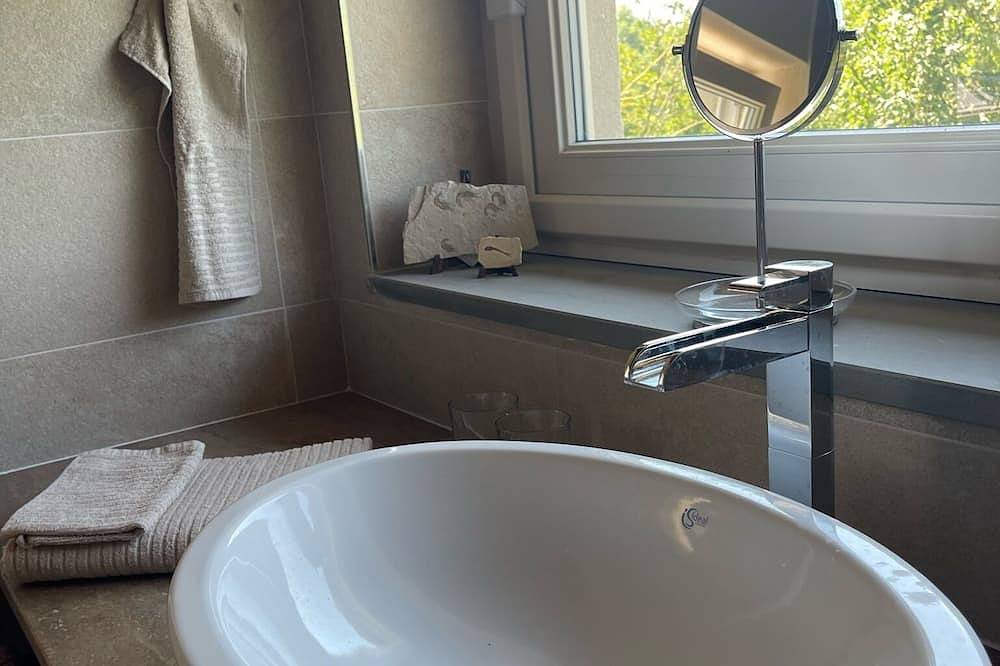Romantic cottage with private spa in Varese Ligure, La Spezia Provinz