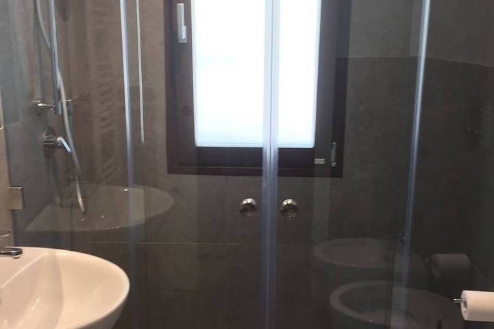 Gîte pour 6 personnes, avec Balcon et Jardin à Nicolosi - 4