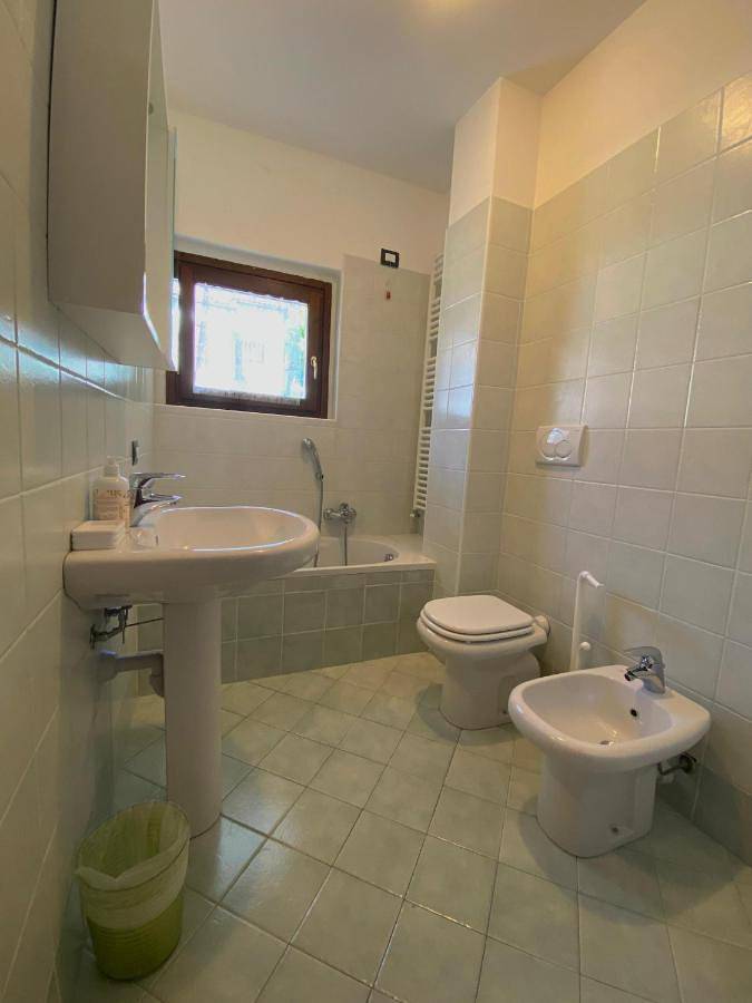 Ganze Wohnung, Regina Lake Como Condo in Dorio, Gemeinde Dorio