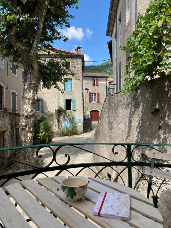 Location de vacances pour 6 personnes, avec vue à Aumessas - 2