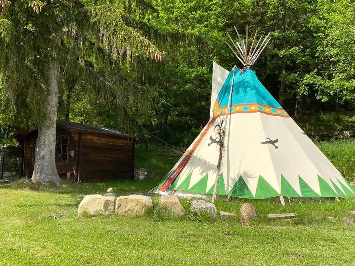 Chambre d’hôte pour 10 personnes, avec vue et jardin dans la Drôme - 4