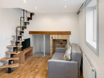 Log Cabin for 4 People in Wisbech St Mary, Cambridgeshire, Photo 2