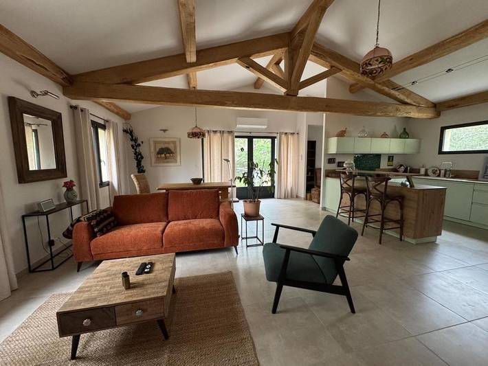 Location de vacances pour 4 personnes, avec jardin et vue, animaux acceptés à Saint-Hippolyte-de-Montaigu - 2