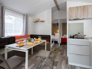 Bungalow für 4 Personen in La Flotte, Côte des Fleurs, Bild 3