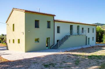 Casa Vacanza per 6 Persone in Cupramontana, Provincia di Ancona, Foto 1