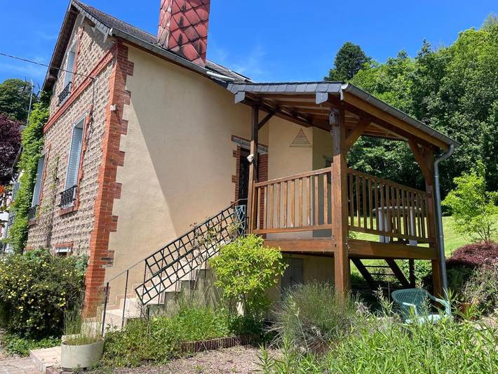 Location de vacances pour 4 personnes, avec vue et terrasse à Anost - 4