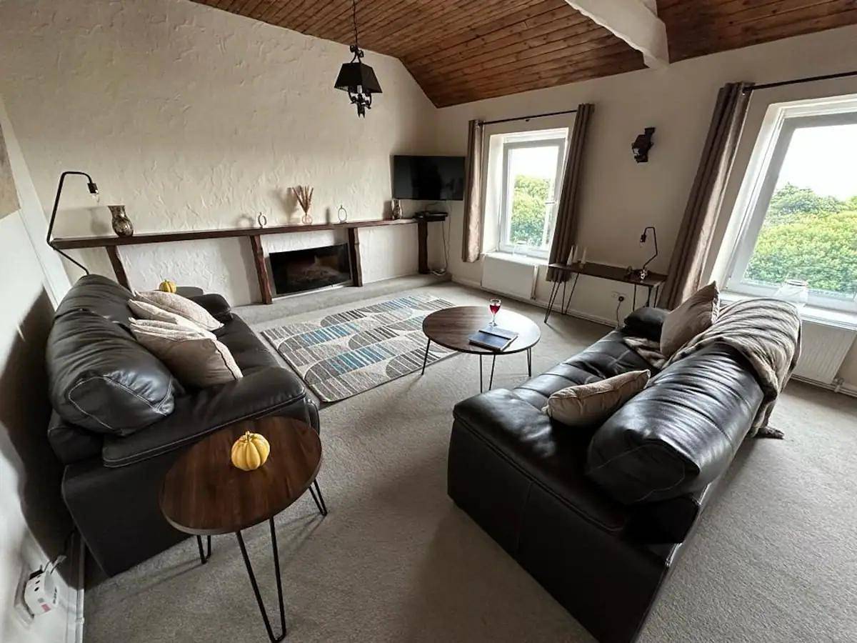 Ganze Ferienwohnung, Ferienwohnung für 4 Personen mit Meerblick in Carmarthenshire