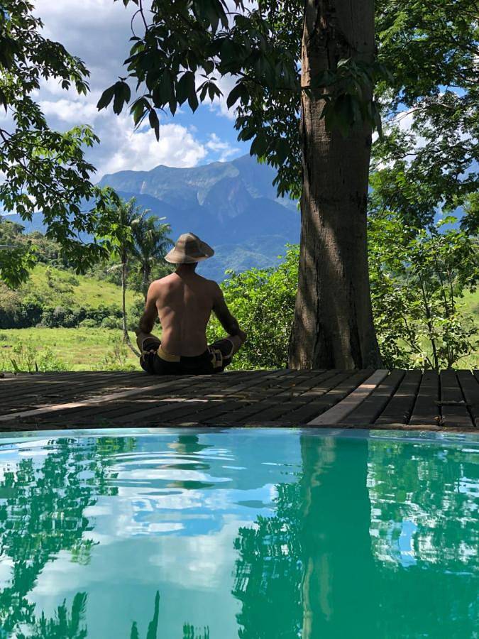 Casas e apartamentos de temporada para 2 pessoas, com jardim e vista para o lago e ainda vista and piscina, com animais de estimação em Cachoeiras de Macacu