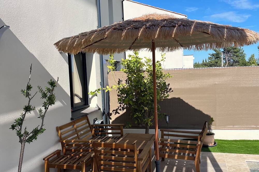 Maison Avec Piscine Sans vis à vis in Murviel-lès-Montpellier, Côte d'Améthyste