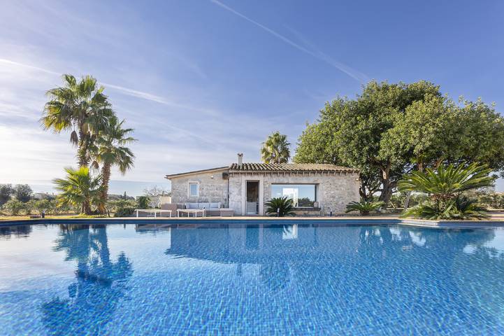 Ländliche Villa Torradeta mit Infinity Pool, Garten, Terrasse, A/C und Wlan in Muro, Mallorca Norden