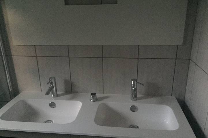 Location de vacances pour 6 personnes, avec jacuzzi à Signes - 2