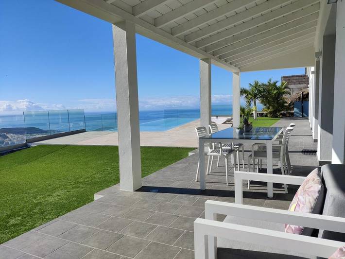 Chalet para 6 personas, con Terraza y Jardín además de Piscina y Vistas en La Palma
