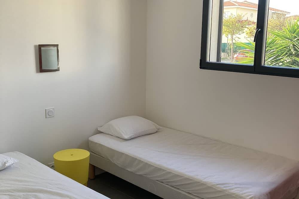Villa T3 45 m2 Modern In Quiet Area Near The Sea in Torreilles, Côte d'Améthyste