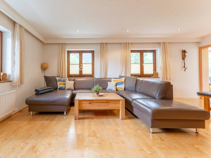 Ferienhaus für 14 Personen, mit Balkon und Terrasse sowie Garten und Sauna in Krimml - 2