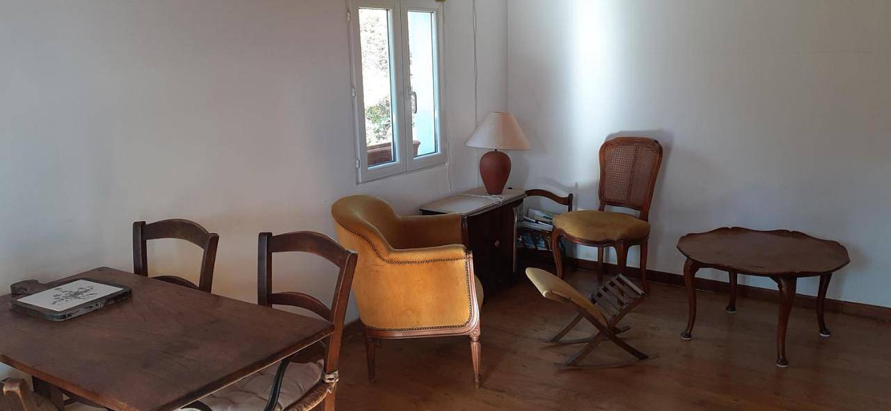 Appartement entier, Maison de Campagne l'étang in Seillans, Région de Draguignan