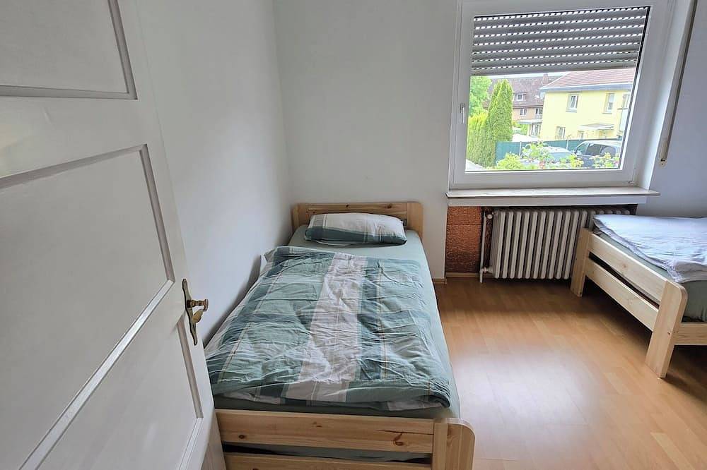 Ganze Wohnung, Ferien Apartment mit Garten im Eg in Herford, Nordrhein-Westfalen