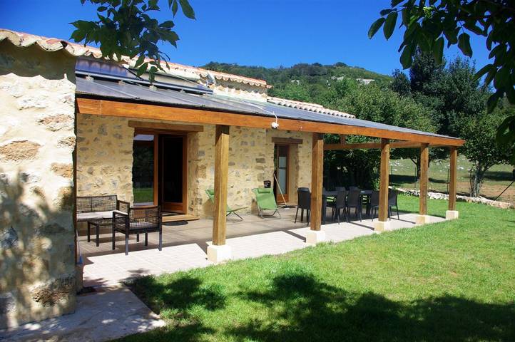 Chalet pour 14 personnes, avec sauna ainsi que terrasse et jardin, animaux acceptés dans l' Aude - 2