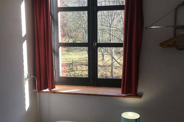 Location de vacances pour 5 personnes, avec jardin ainsi que piscine et terrasse, animaux acceptés à Lafarre - 3