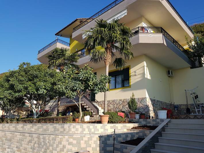 Villa für 11 Personen, mit Garten, mit Haustier in Albanien