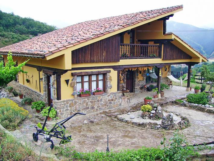 Maison de vacances pour 3 personnes, avec Terrasse ainsi que Jardin et Vue dans Cantabrie