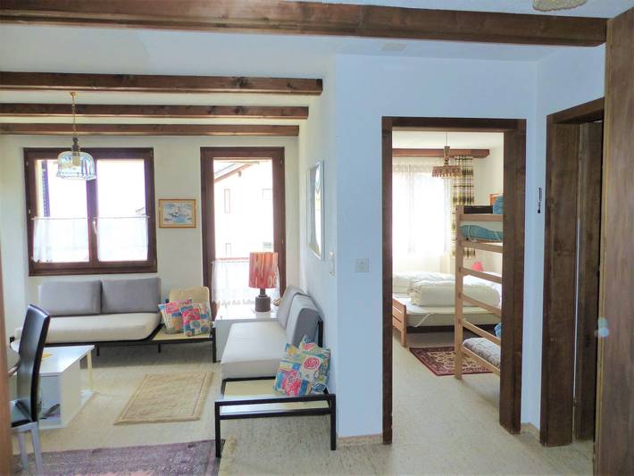 Entire holiday apartment, Flurina / Burtscher - 3 room apartment for 4 persons, best for 2 adults and 2 kids in Falera, Flims Laax Falera