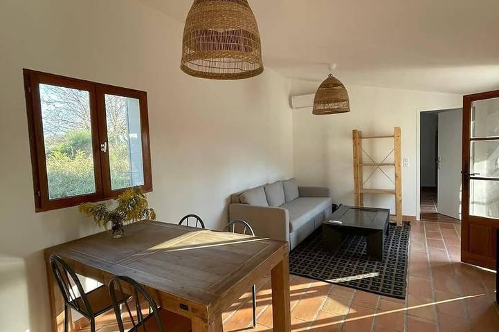 Location de vacances pour 4 personnes, avec terrasse et jardin à Le Puy-Sainte-Réparade - 4
