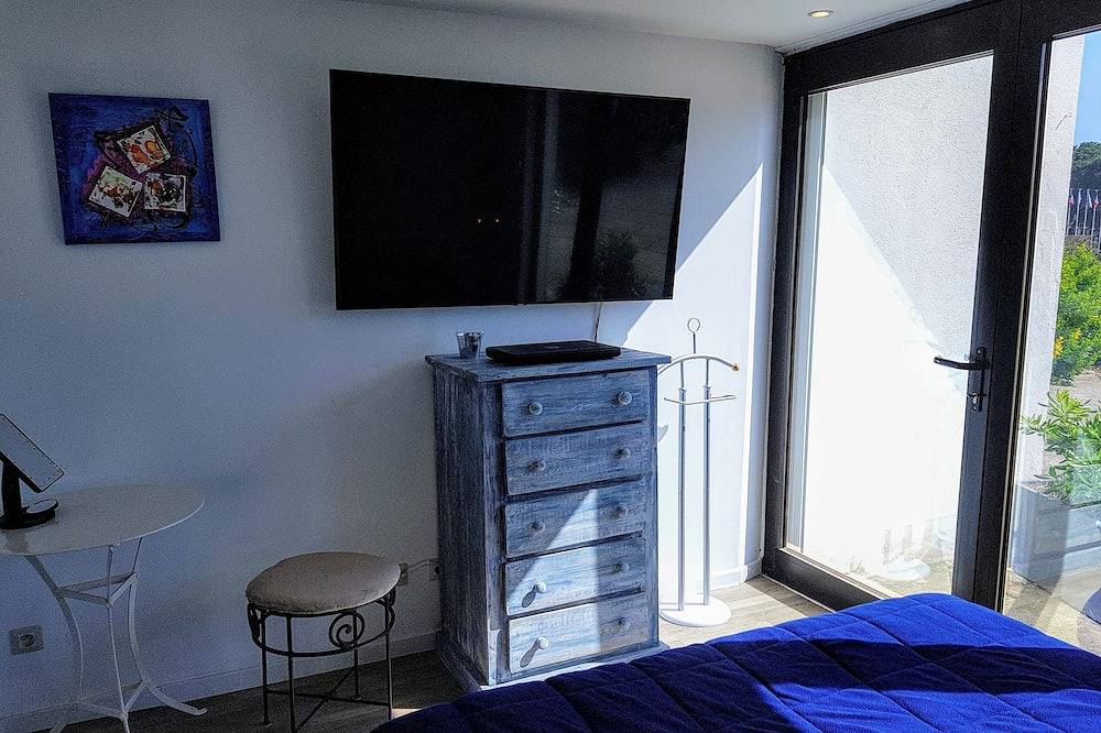 Appartement entier, P2 spacieux  47m2  de plain-pied ensoleillé Classé 3***  pour 4 personnes in La Grande-Motte, Côte d'Améthyste