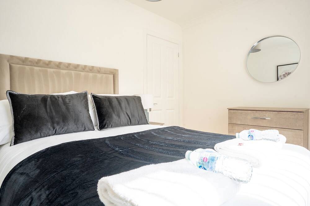 Snug Modern Home in Livingston in Livingston, West Lothian