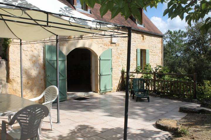 Gîte pour 4 personnes, avec jardin et terrasse, animaux acceptés - 1