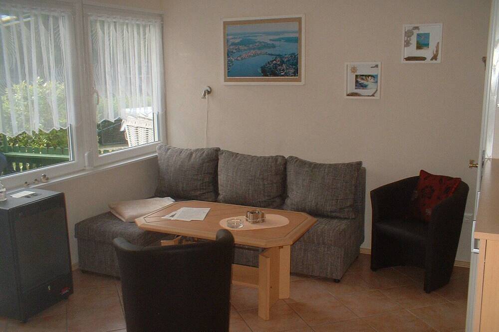 Gemütlicher Ferienbungalow Fleesensee mit überdachter Terrasse nahe dem See in Malchow, Fleesensee