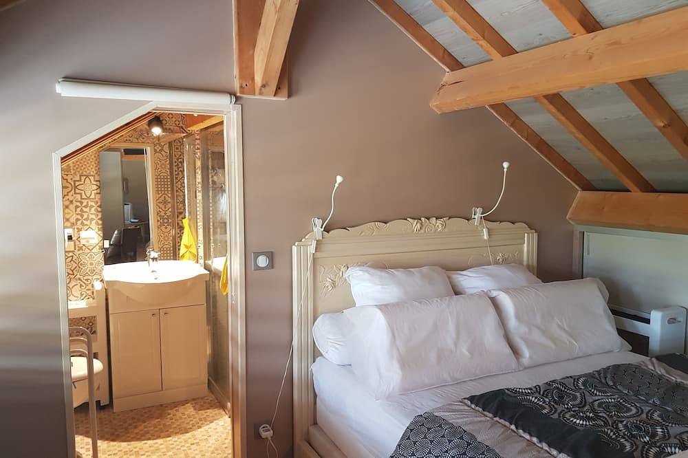- Gîte Côté Séchoir ( Spa ) - 2 gîtes 2 pers. à 1 min center in Martel, Massif Central