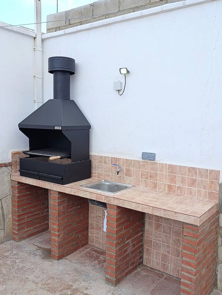 Ferienhaus 'Miró' mit Bergblick, privatem Pool, Wlan und Klimaanlage in Humilladero, Málaga Provinz