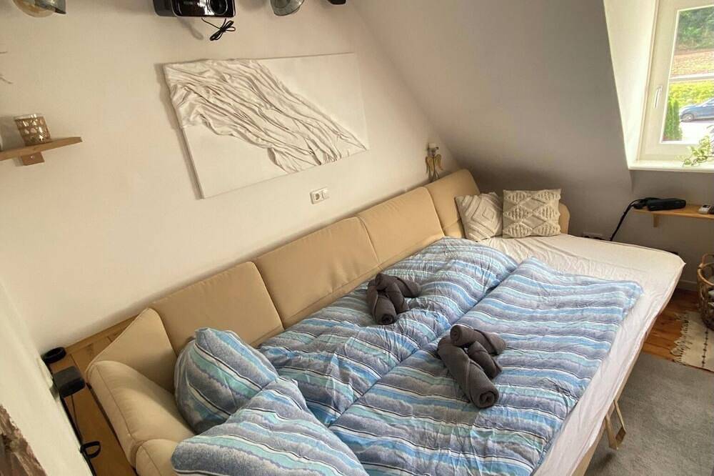 Ganze Wohnung, Gemütlich rustikale Wohnung mit Kamin und optionalem Whirlpool in Bad Sobernheim, Pfälzer Bergland