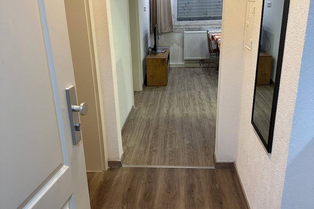 Ganze Wohnung, Das Beste aus zwei Welten: Ruhig im Grünen, nah an Stuttgart(S-Bahn,Schnellstr.) in Remshalden, Rems-Murr-Kreis