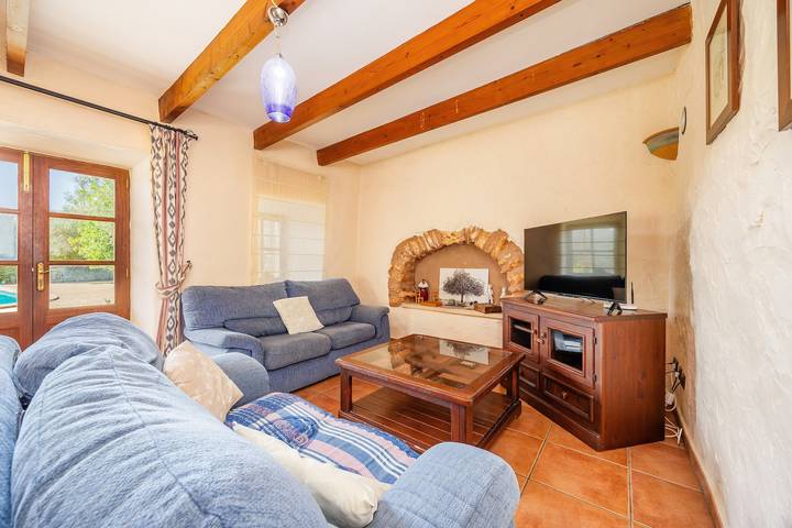 Casa de campo "Mirabo Ramonet" com vista para a montanha, Wi-Fi, piscina, jardim e terraço in Son Negre, Felanitx