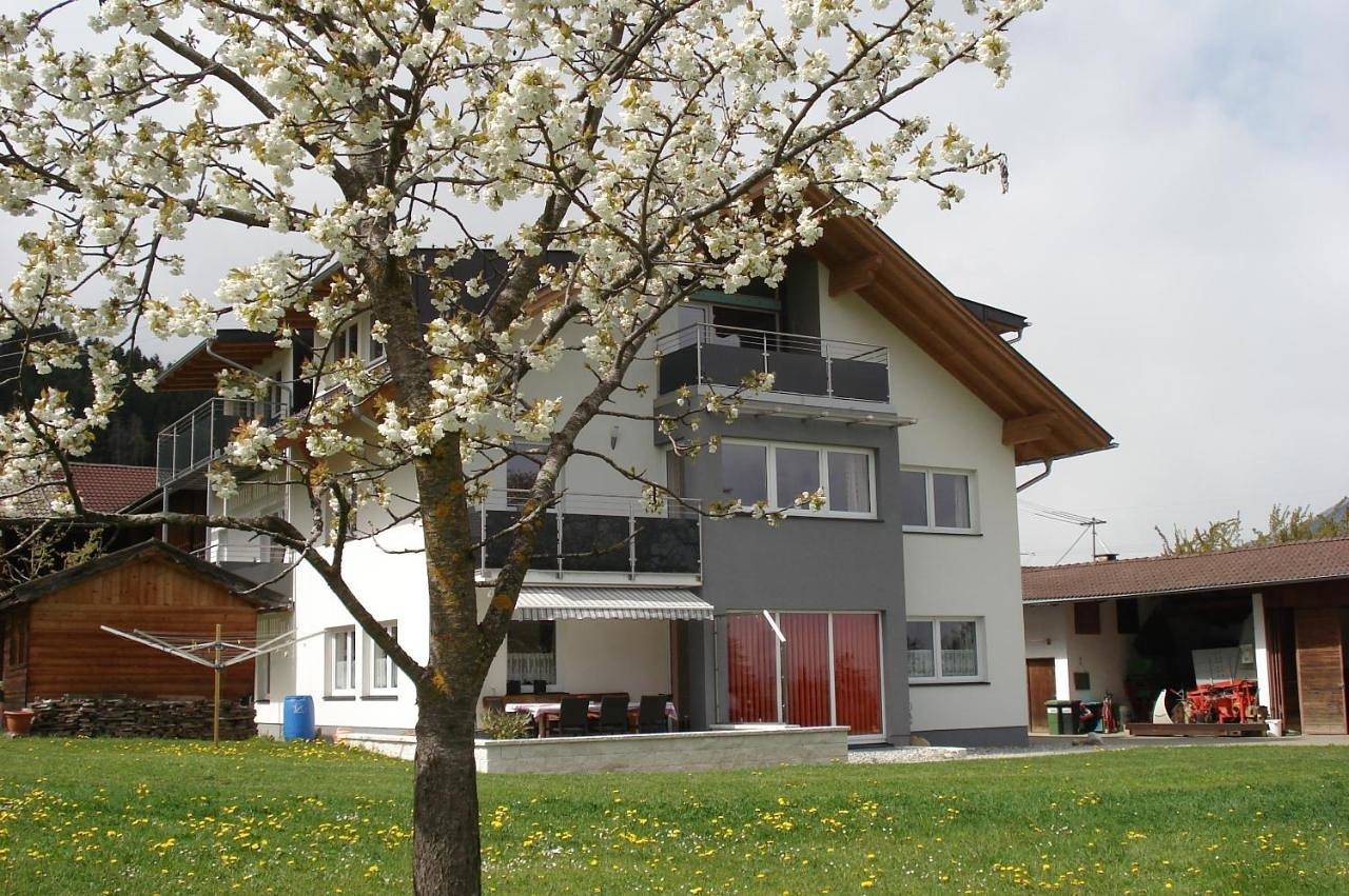 Ganze Wohnung, Ferienwohnungen Simon - Hauserhof in Stubaier Alpen, Oberperfuss