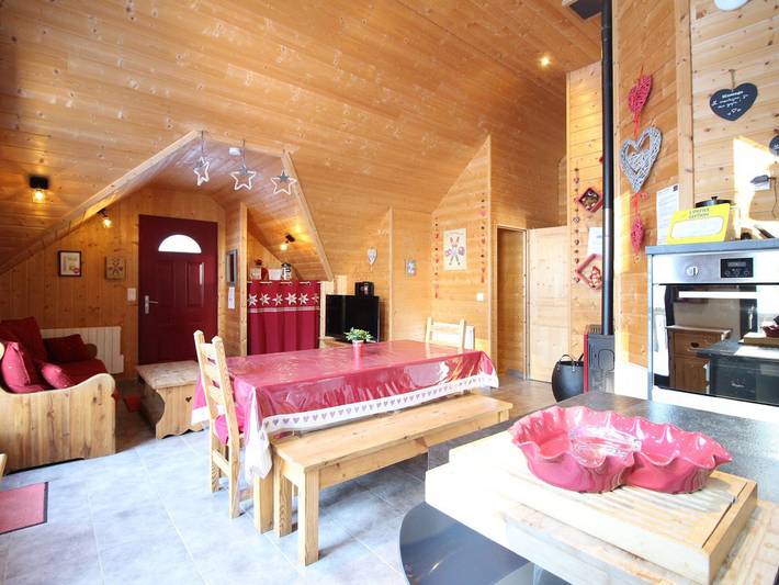 Chalet acogedor para 10 pers., amplia terraza, se admiten mascotas in Mont-Dore, Parque Natural Regional Volcans d'Auvergne