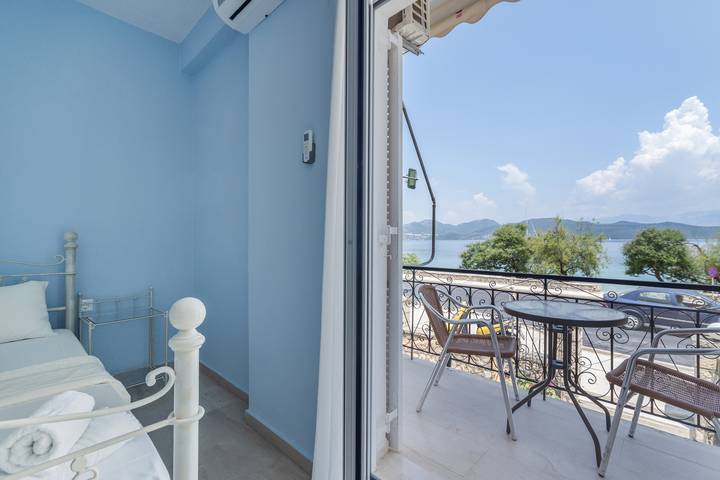 Room 'Double  Sea View 3' with Sea View, Wi-Fi and Air Conditioning in Nikiana, Alexandros