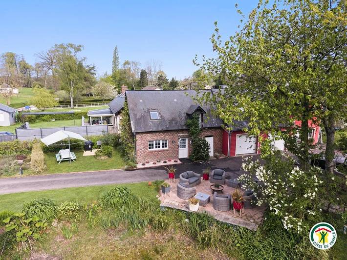 Gîte pour 4 personnes, avec jardin à Allouville-Bellefosse