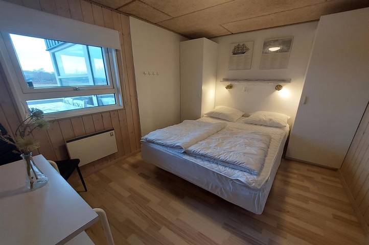 Ferienhaus für 8 Personen, mit Whirlpool und Terrasse sowie Garten und Sauna in Djursland - 4
