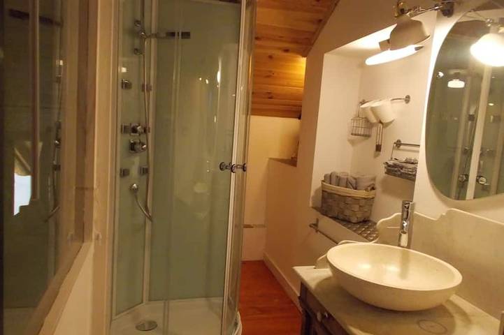 Location de vacances pour 6 personnes, avec balcon à Polminhac - 4