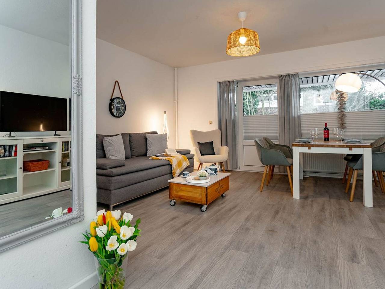 Ganze Ferienwohnung, Hüs Wüf  - Schwimmbad und Sauna - Entspanntes Inselleben: Gemütliche Ferienwohnung in Westerland auf Sylt in Westerland, Sylt (Gemeinde)