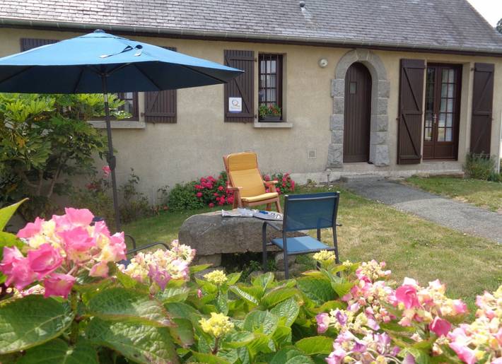 Gîte pour 4 personnes, avec jardin à Ploulec'h - 3