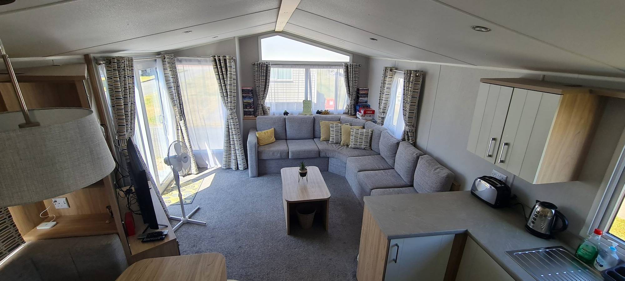 Mikey Cabin Sleeps 8 with Balcony in Rhyl, Denbighshire
