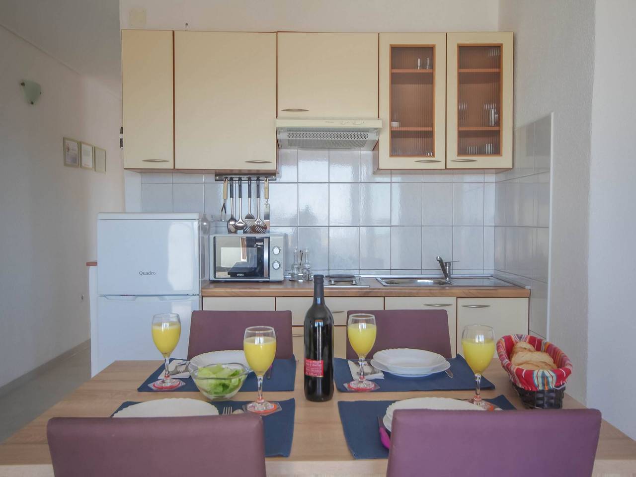 Ganze Wohnung, Apartments Horvat - Yellow in Tisno, Murter