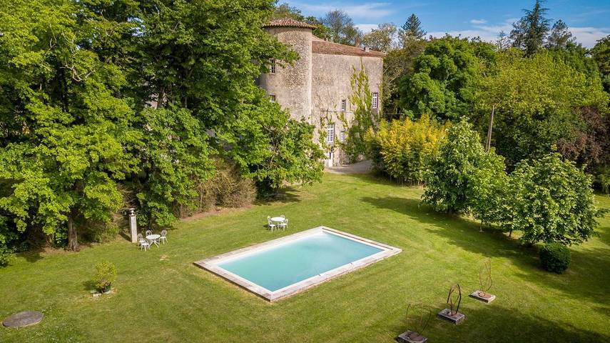 Château pour 29 personnes, avec jardin et terrasse, animaux acceptés dans l' Aude - 3
