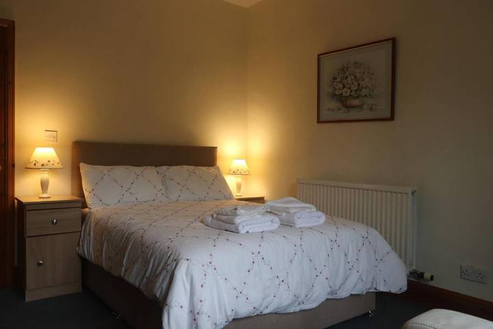 Bed and breakfast for 2 people, with Garden and View in Snowdonia