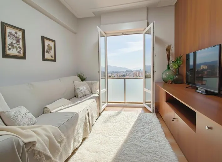 Apartamento de vacaciones para 5 personas, con vistas y terraza - 1