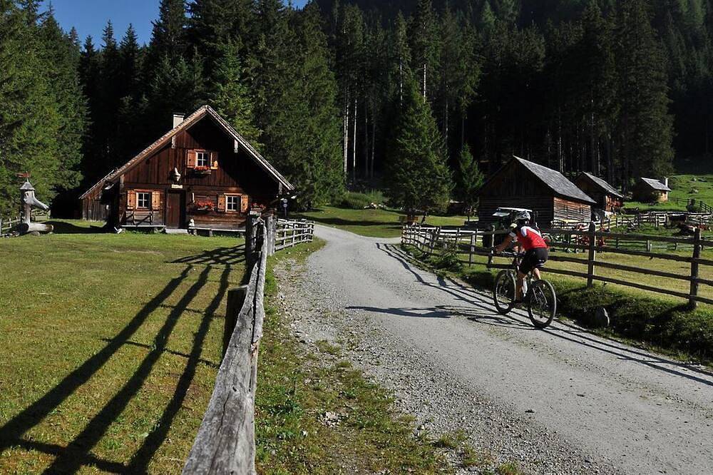Tiempo de descanso del chalet 4 dormitorios sauna en la casa - Chalet village Fanningberg in Weißpriach, Distrito de Tamsweg