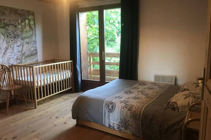 Location de vacances pour 14 personnes, avec jardin ainsi que terrasse et sauna à Saint-Jean-de-Belleville - 4